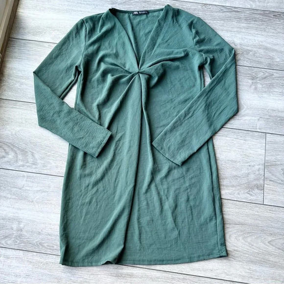 Zara Green V Neck Long Sleeve Shift Dress - Picture 4 of 15